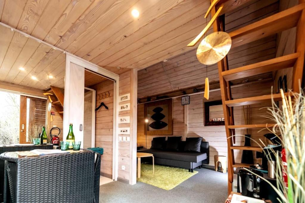 Gite Et Chambre D'Hote Gussignies Экстерьер фото